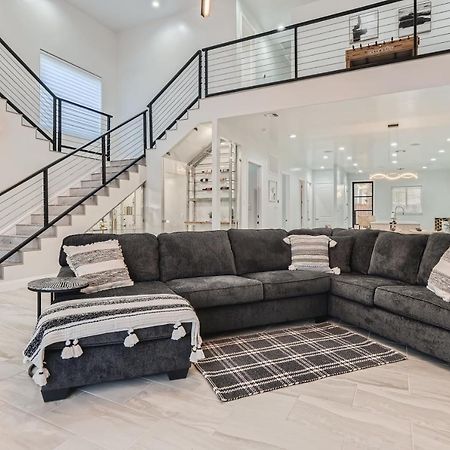 Luxury 5 Bdrm Home! Blocks To Dt/Riverwalk/Convention Center! San Antonio Exterior photo
