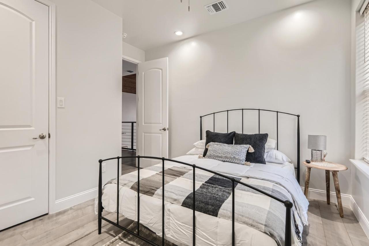 Luxury 5 Bdrm Home! Blocks To Dt/Riverwalk/Convention Center! San Antonio Exterior photo